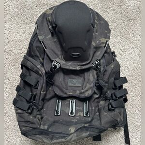 Oakley SI Kitchen Sink Backpack